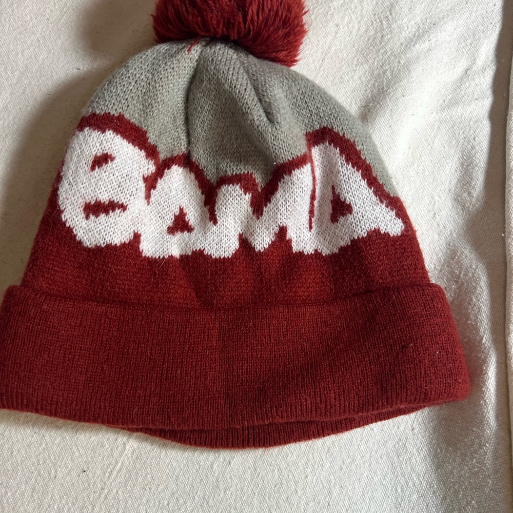 Alabama Crimson Tide Knit Beanie - Picture 2 of 4